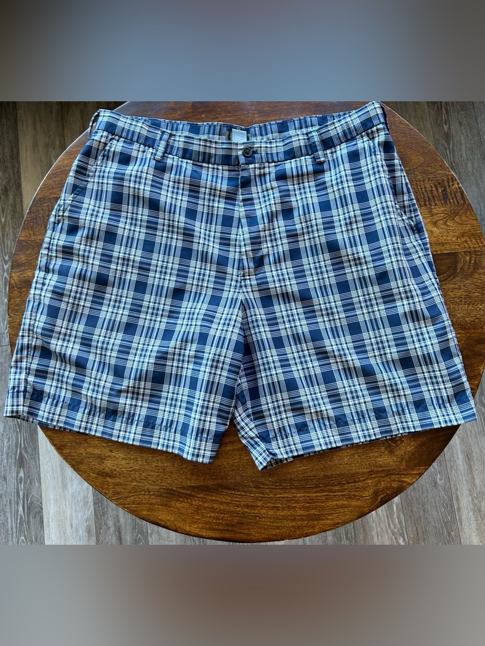 Izod Navy and White Plaid Men's Flat Front Golf Shorts